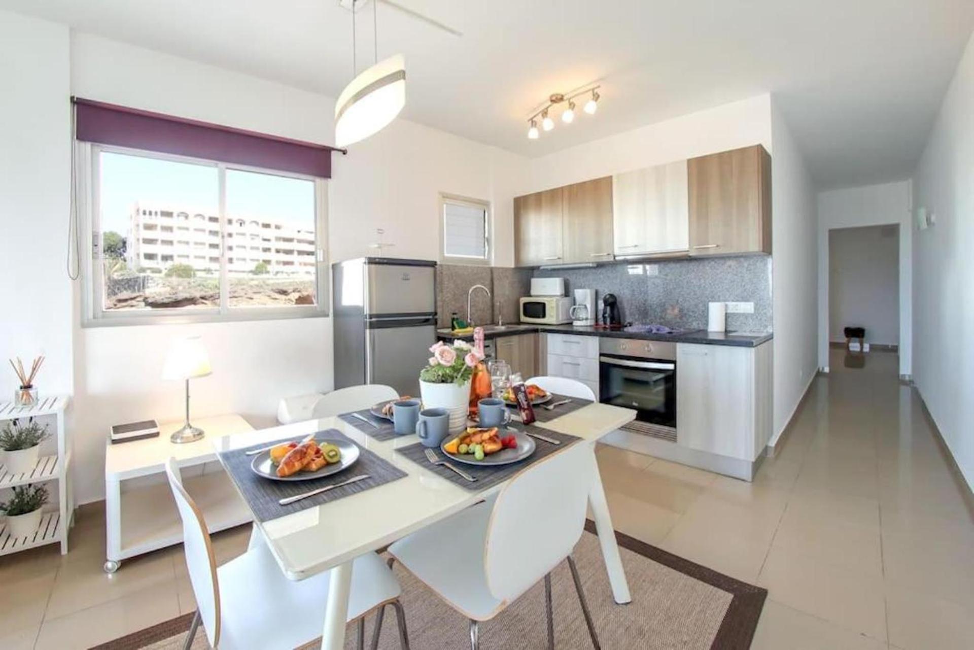 Amazing 2 Bedroom Flat With Beachfront And Pool, Paraiso Del Sur A306 Playa Paraíso Eksteriør bilde